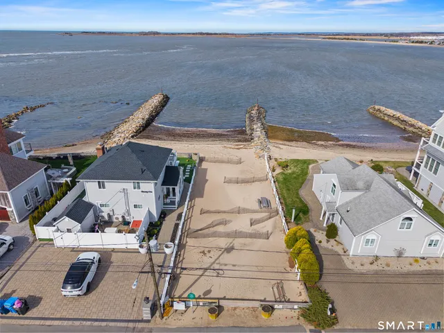 $649,900 | 49 Uncas Road, Clinton, CT 06413