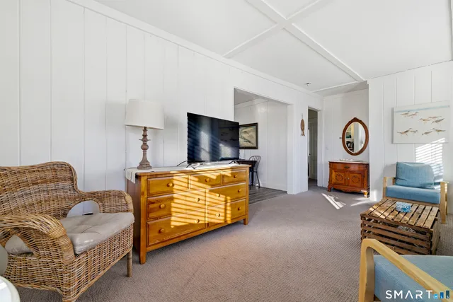 $649,900 | 49 Uncas Road, Clinton, CT 06413