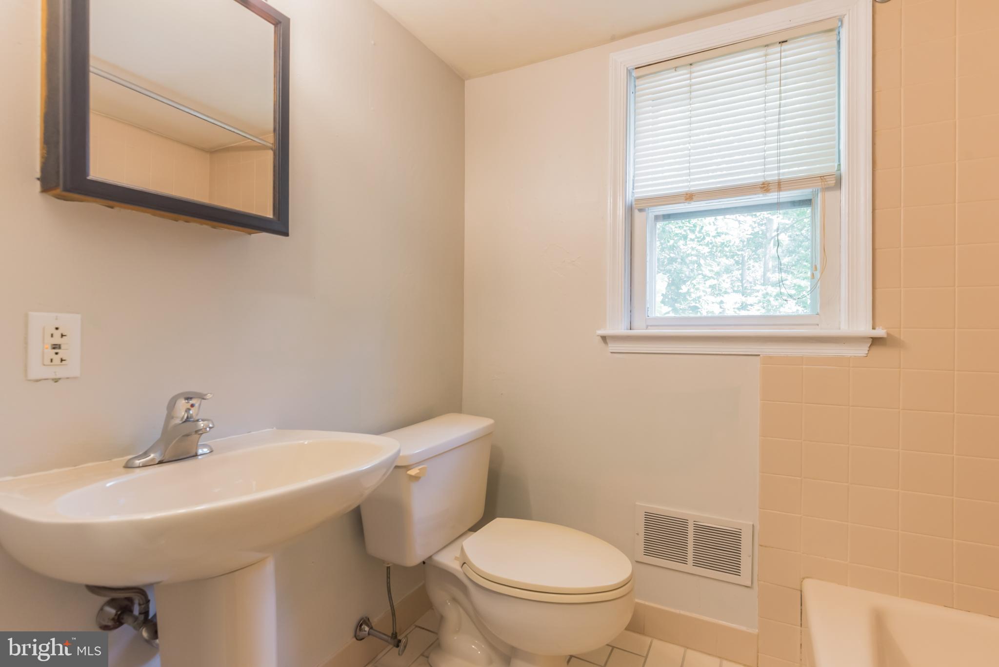 301 Rively Avenue Aldan, PA 19018 - Photo 18 of 30 Gallery Image 18