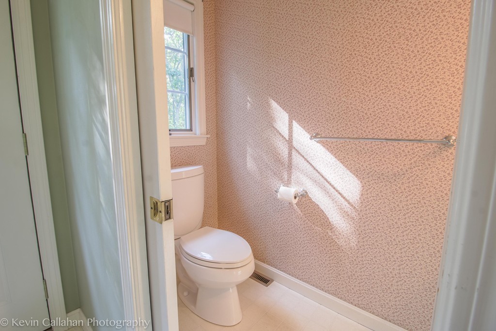 49 Bakers Pond Road Dennis, MA 02660 - Photo 11 of 30 Gallery Image 11