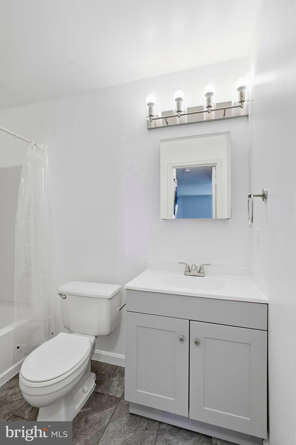 3217 Wisconsin Avenue Northwest, Unit 7D Washington, DC 20016 - Photo 14 of 23