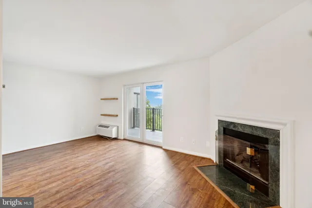 $260,000 | 3217 Wisconsin Avenue Northwest, Unit 7D, Washington, DC 20016