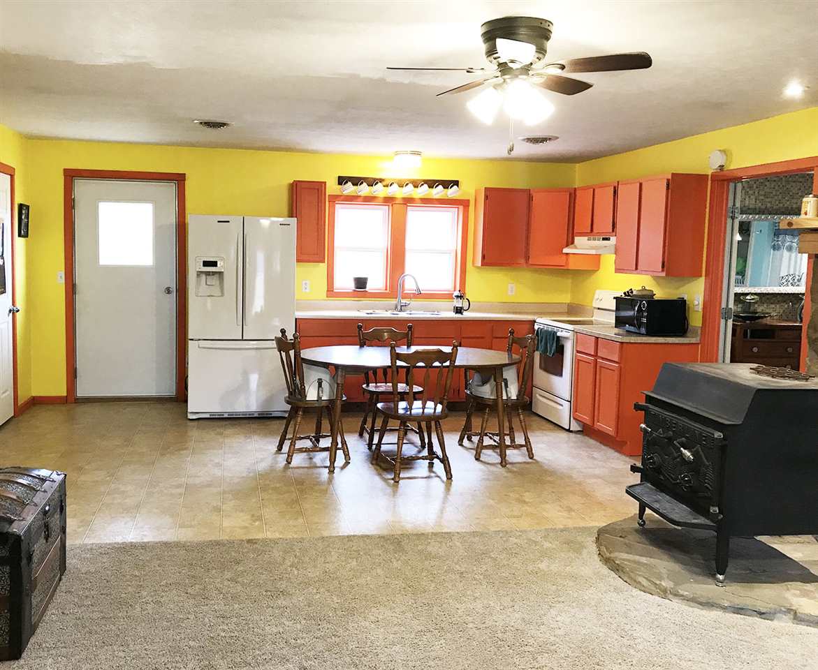 1903 East Antioch Road Bloomfield, IN 47424 - Photo 6 of 21