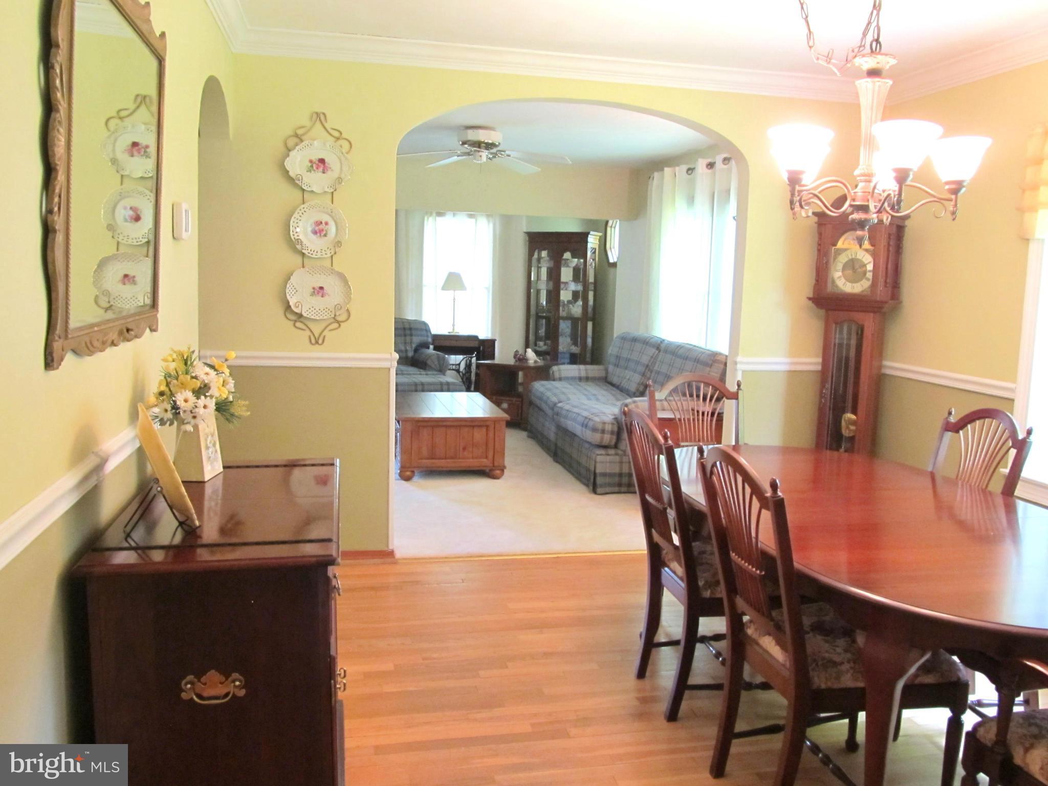 413 West Maple Road Linthicum Heights, MD 21090 - Photo 6 of 30 Dining Room