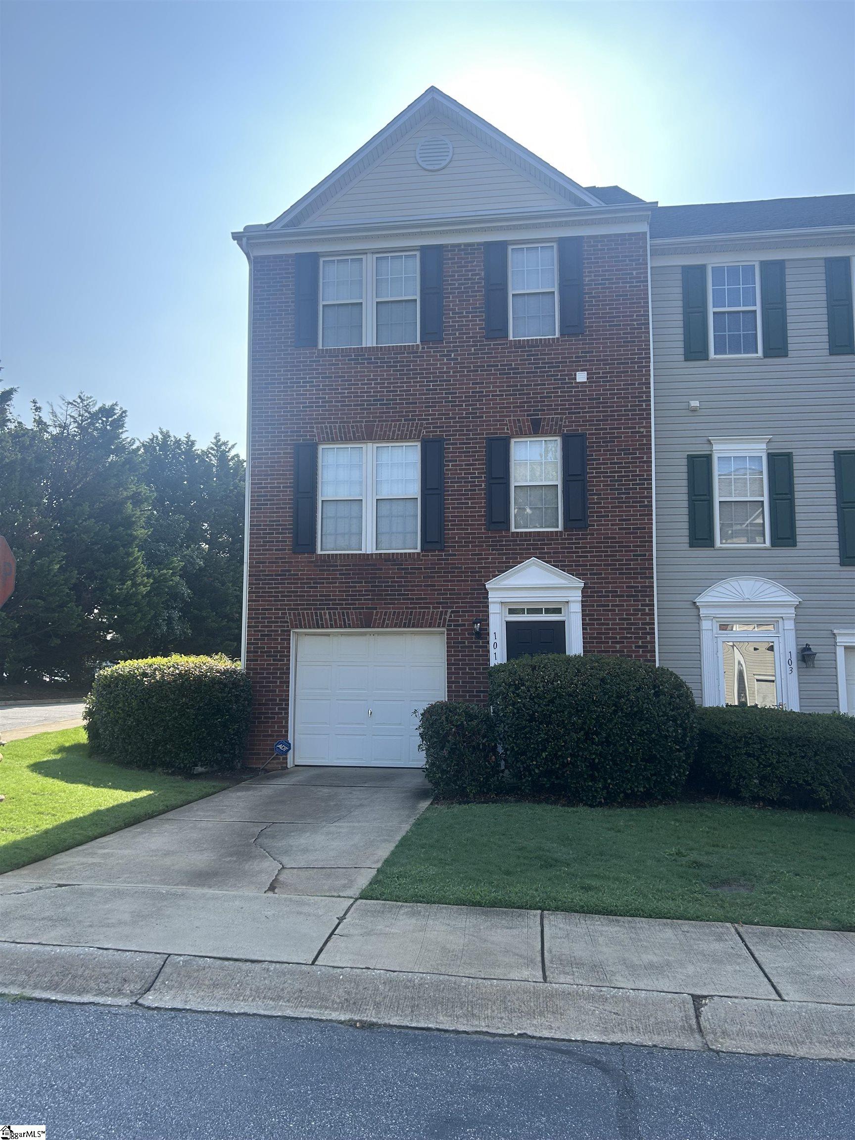 101 Braxton Place Mauldin, SC 29662 - Photo 1 of 19