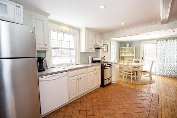 24 Hatchet Rock Road Scituate, MA 02066 - Photo 3 of 13 Gallery Image 3