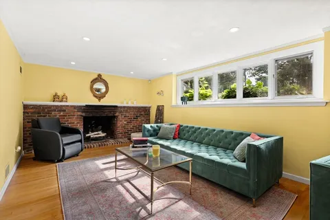$1,500,000 | 44 Windemere Road, Wellesley, MA 02481