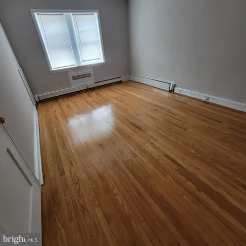 $1,350 | 5200 West Montgomery Avenue, Unit 17A, Philadelphia, PA 19131