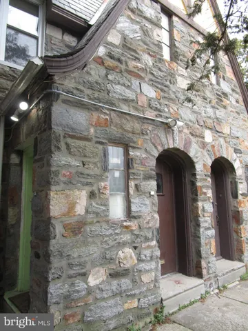 $1,350 | 5200 West Montgomery Avenue, Unit 17A, Philadelphia, PA 19131