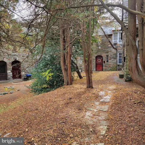 $1,350 | 5200 West Montgomery Avenue, Unit 17A, Philadelphia, PA 19131