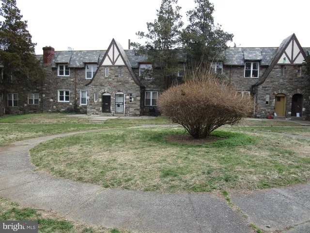 $1,350 | 5200 West Montgomery Avenue, Unit 17A, Philadelphia, PA 19131