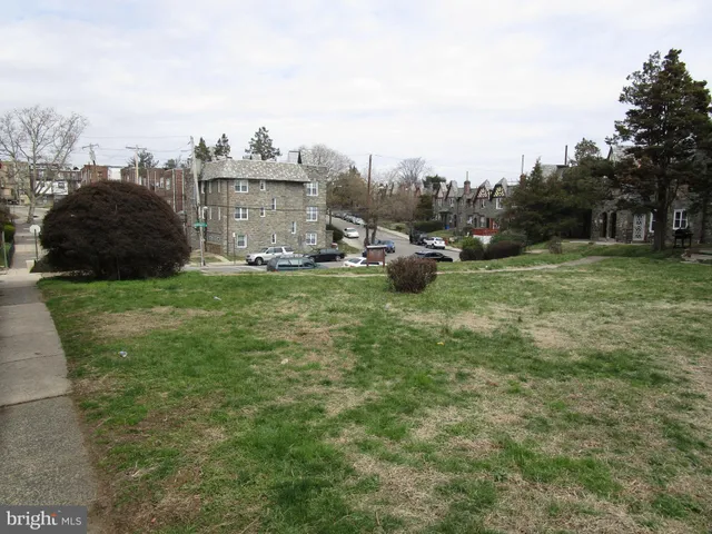 $1,350 | 5200 West Montgomery Avenue, Unit 17A, Philadelphia, PA 19131