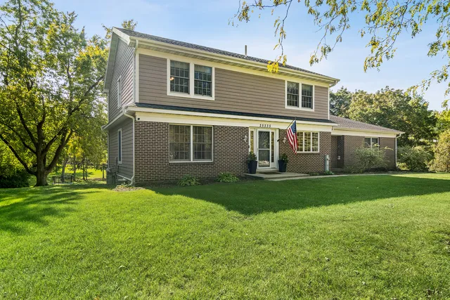 $509,000 | 25235 Hermosa Avenue, Wauconda, IL 60084