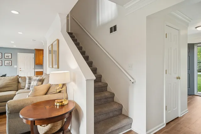 $509,000 | 25235 Hermosa Avenue, Wauconda, IL 60084