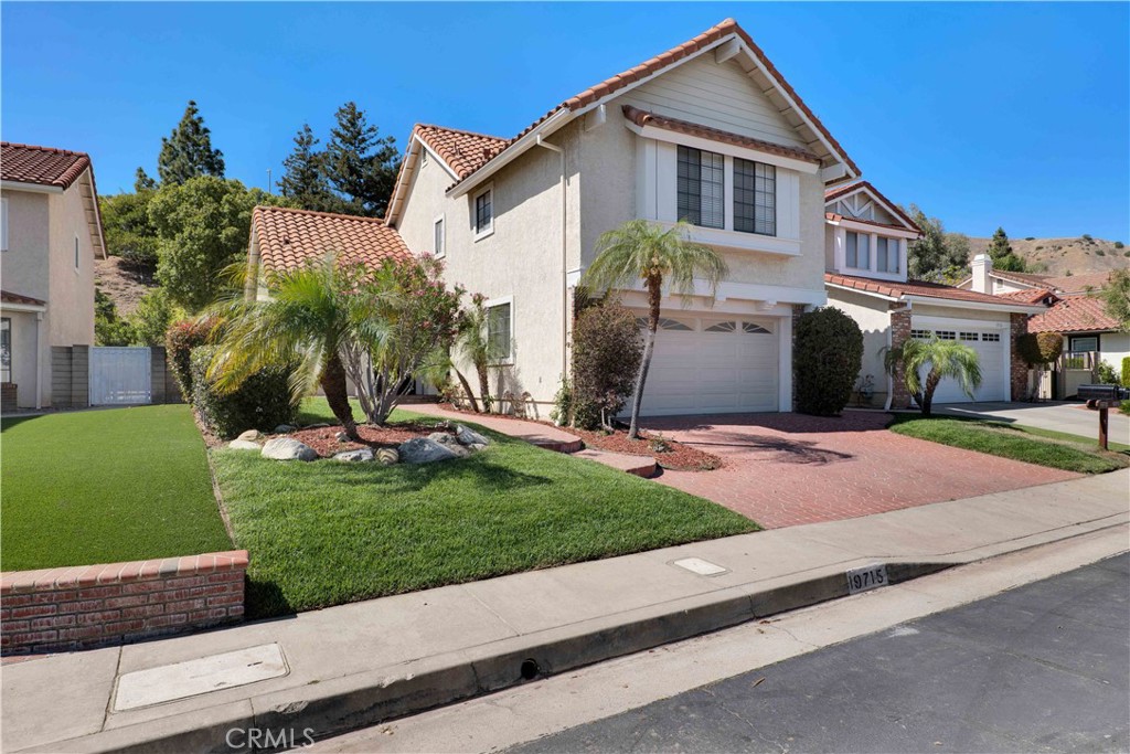 19715 Eagle Ridge Lane Porter Ranch, CA 91326 - Photo 3 of 44