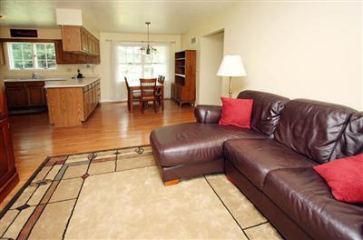 132 West Ridge Circle Kalamazoo, MI 49009 - Photo 3 of 15 Additional Photo