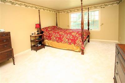 132 West Ridge Circle Kalamazoo, MI 49009 - Photo 9 of 15 Additional Photo