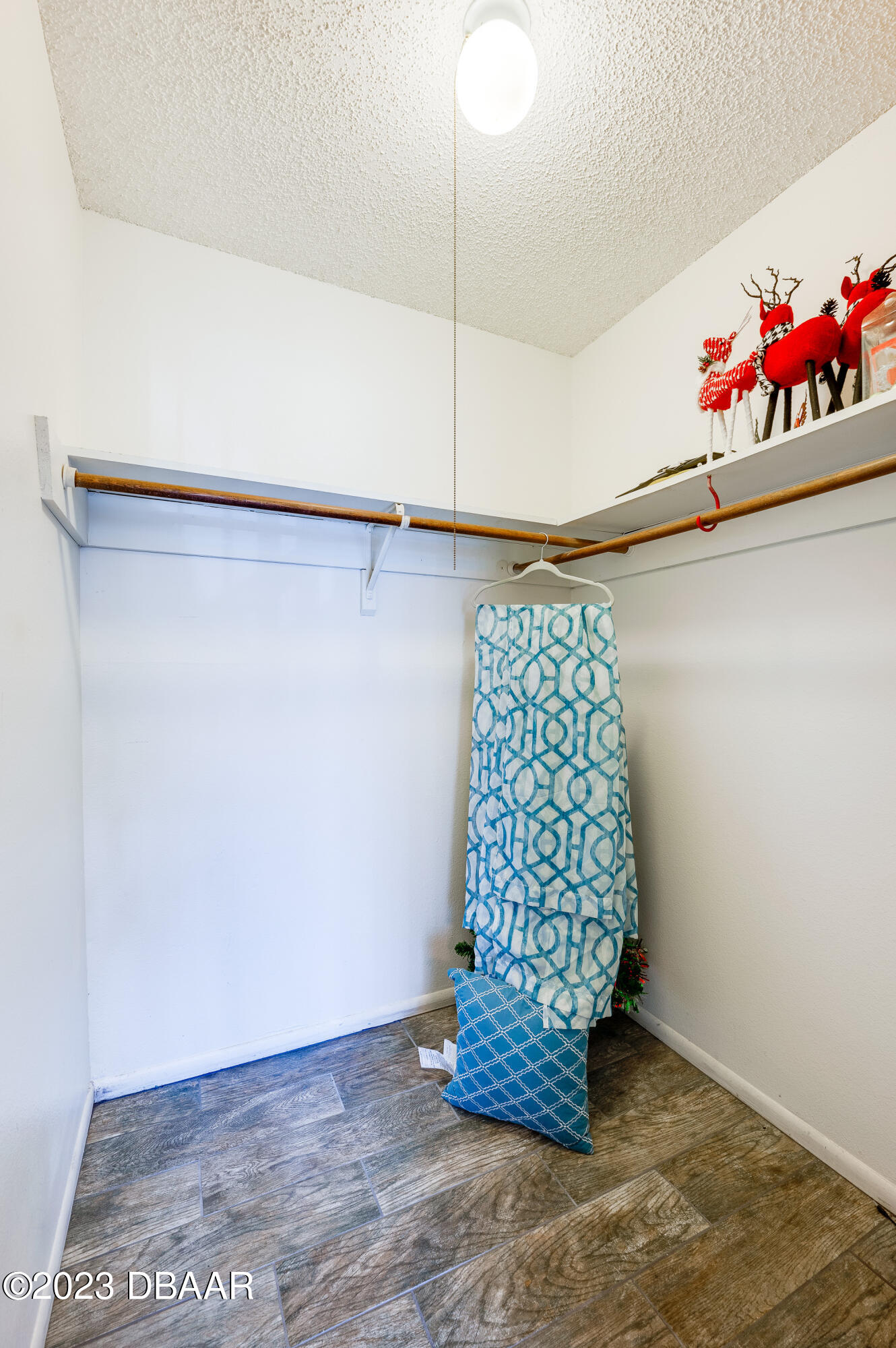 1600 Big Tree Road, Unit O4 South Daytona, FL 32119 - Photo 26 of 30 Walk-in Closet