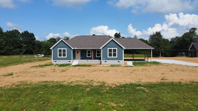 $369,550 | 1718 Galloway Lane, Winchester, TN 37398