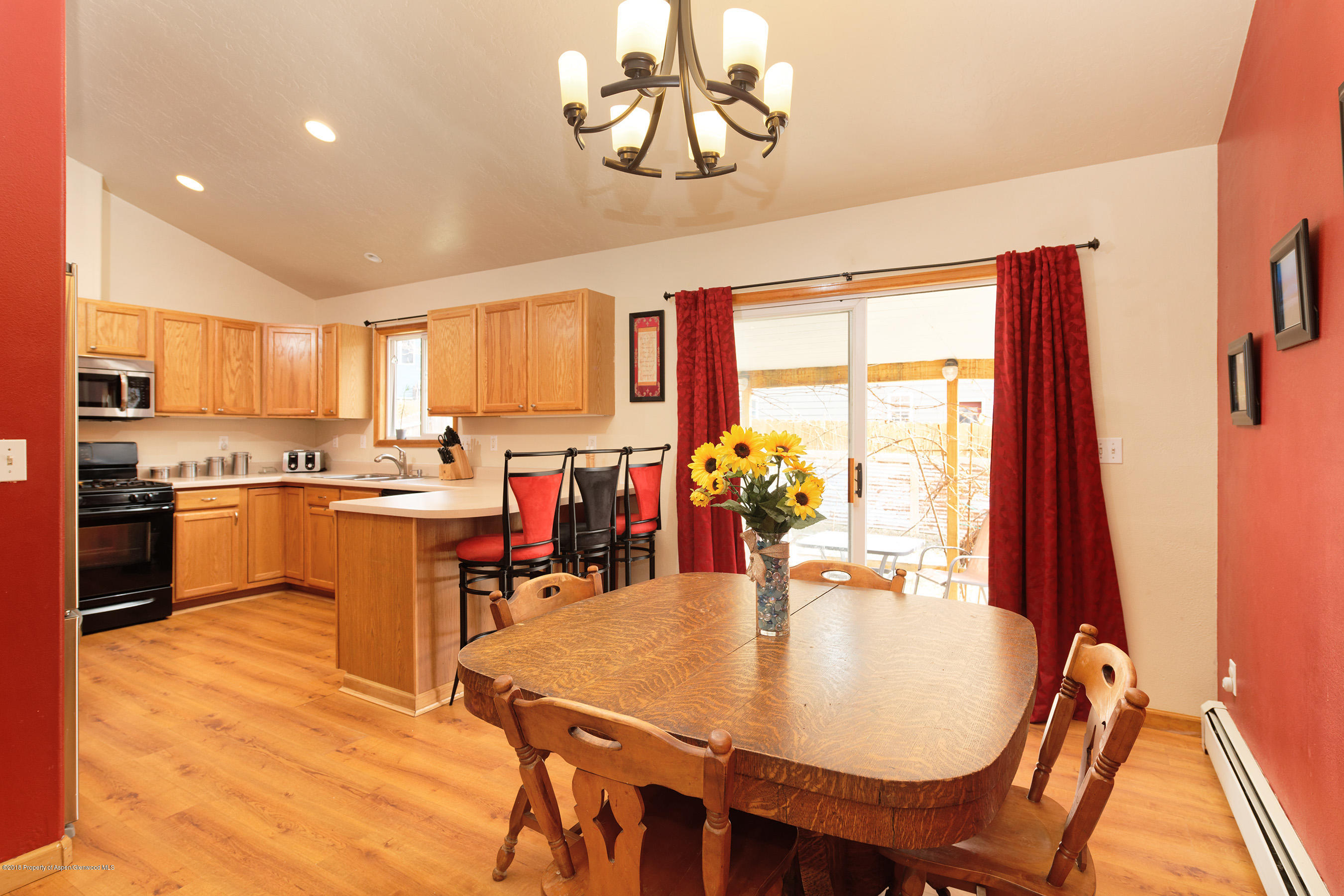 322 Buckthorn Road New Castle, CO 81647 - Photo 5 of 13 Kitchen dining area