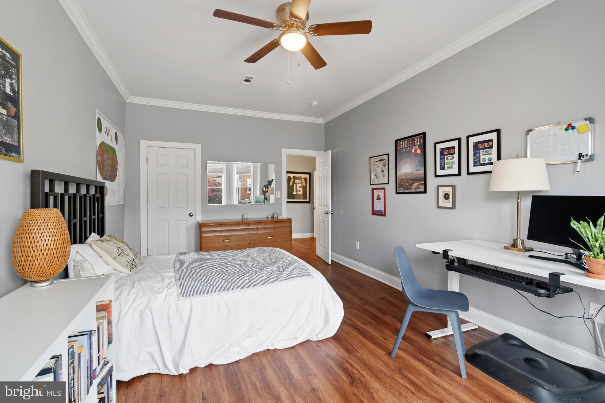 815 Brooks Lane Baltimore, MD 21217 - Photo 29 of 47 Second Bedroom