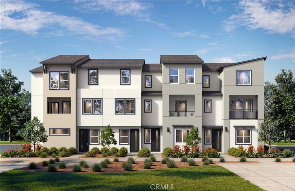 12720 Azure Way, Unit 29 Hawthorne, CA 90250 - Photo 5 of 5 a front view of building with yard