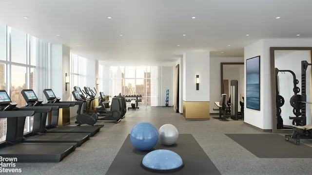 $2,400,000 | 305 East 51st Street, Unit 7D | Midtown East