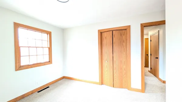 $239,900 | 2115 Sunset Drive, Pekin, IL 61554