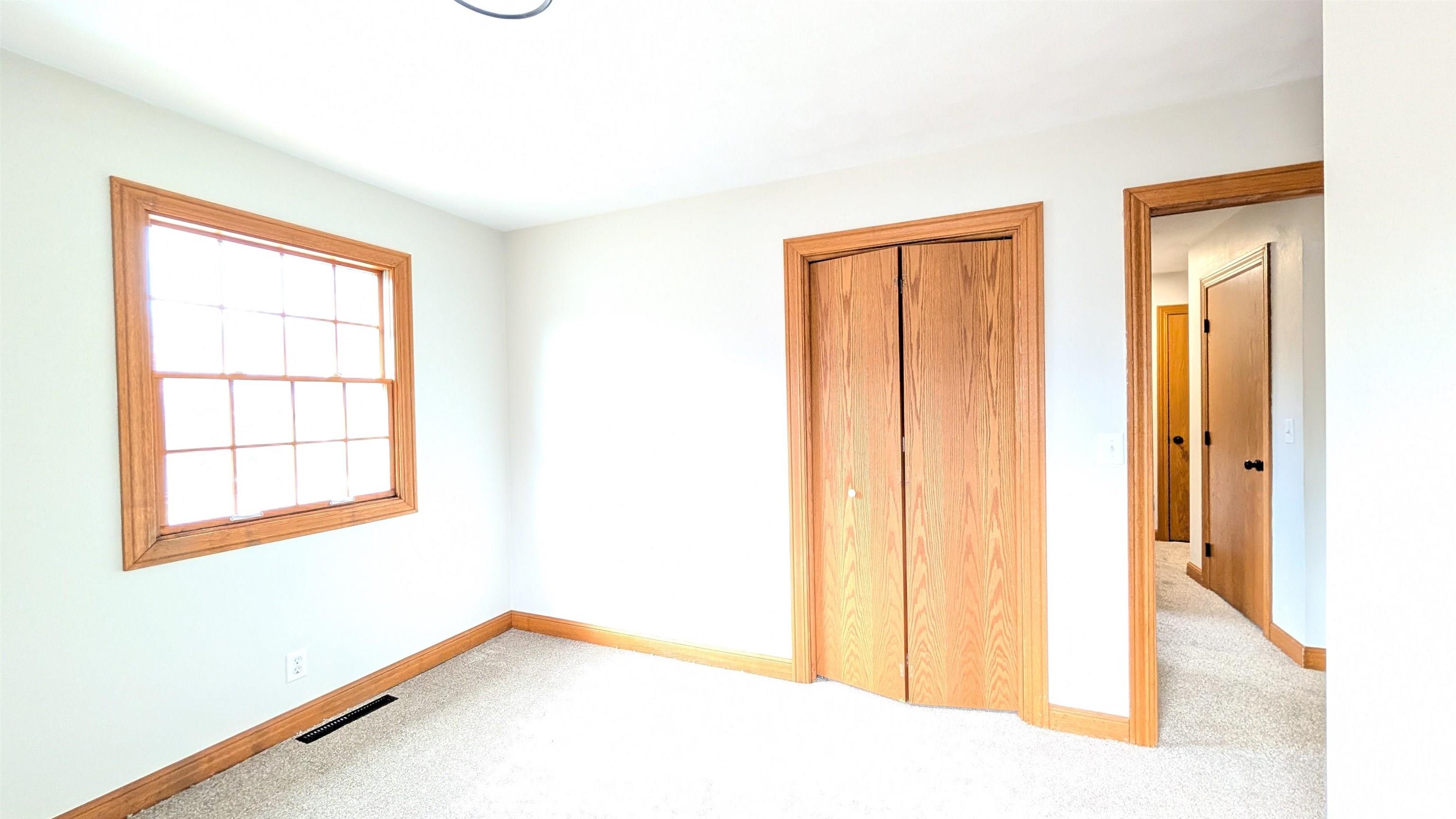 2115 Sunset Drive Pekin, IL 61554 - Photo 31 of 45