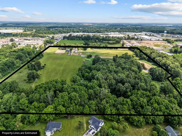 $3,000,000 | 1825-1875 West Winona Avenue, Warsaw, IN 46580