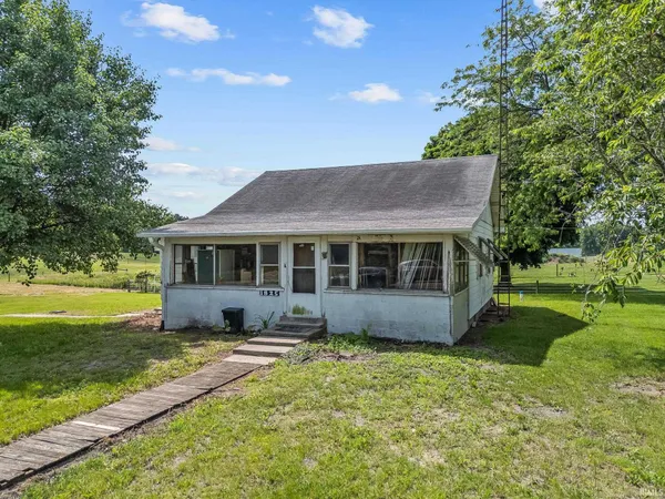 $3,000,000 | 1825-1875 West Winona Avenue, Warsaw, IN 46580