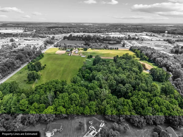 $3,000,000 | 1825-1875 West Winona Avenue, Warsaw, IN 46580