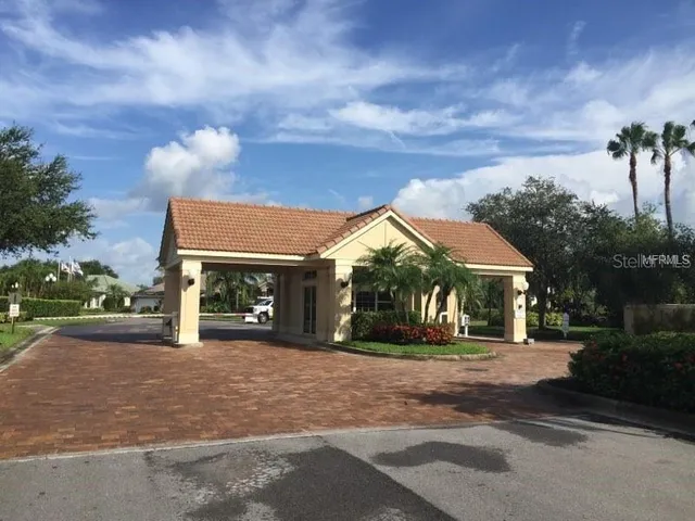 $4,195 | 2933 Seasons Boulevard, Sarasota, FL 34240