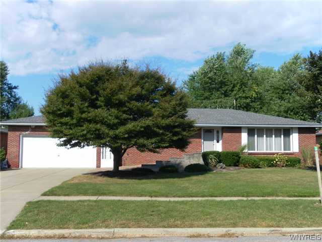 146 Coventry Road Amherst, NY 14221 - Photo 1 of 1 Exterior Front