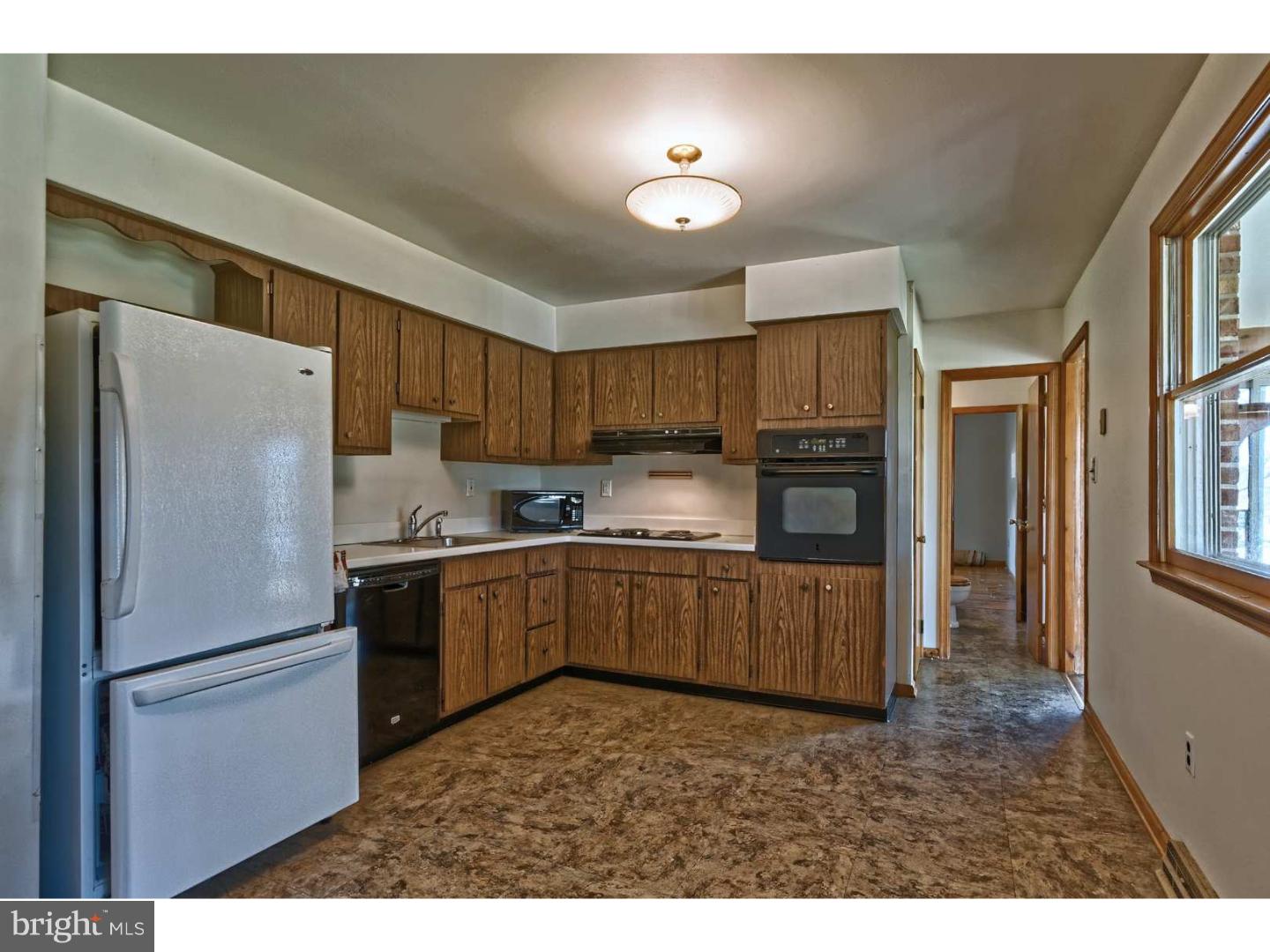 62 Harmony Road Mickleton, NJ 08056 - Photo 8 of 24 Gallery Image 8