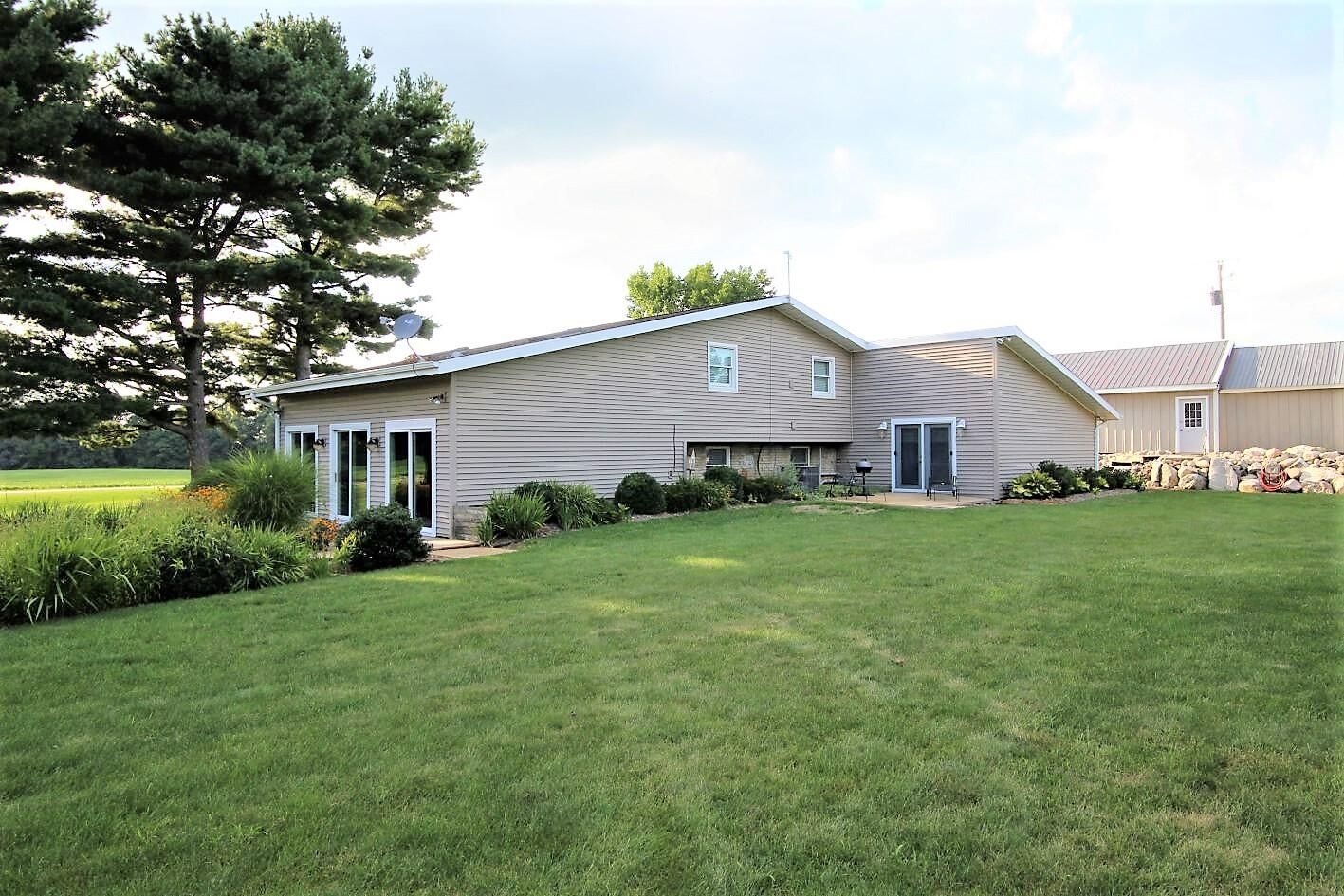5367 Clawson Road Eau Claire, MI 49111 - Photo 11 of 43 IMG_4778