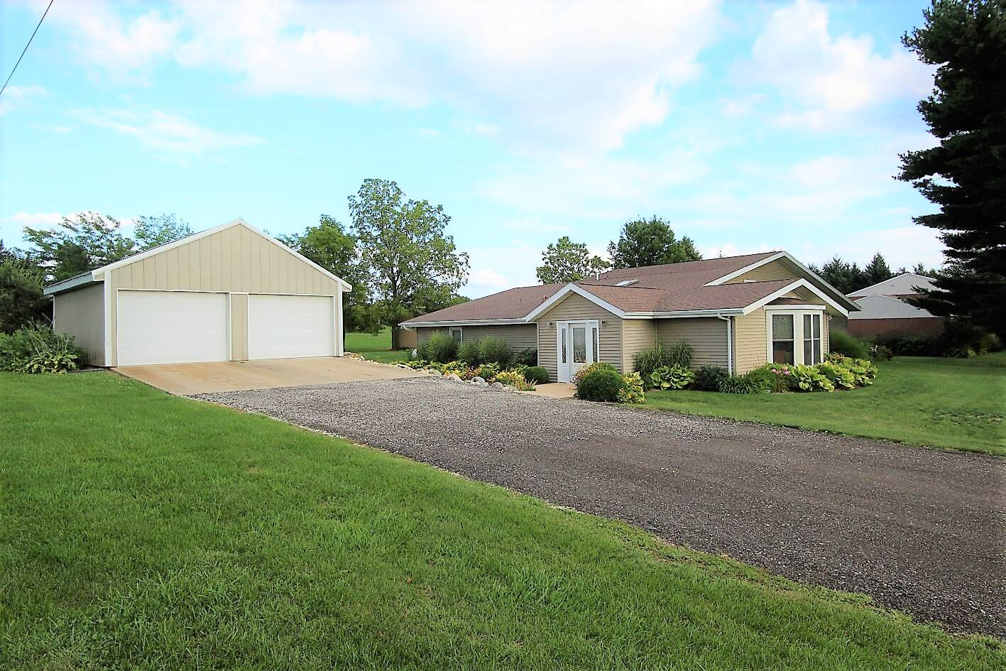 5367 Clawson Road Eau Claire, MI 49111 - Photo 10 of 43 IMG_4769