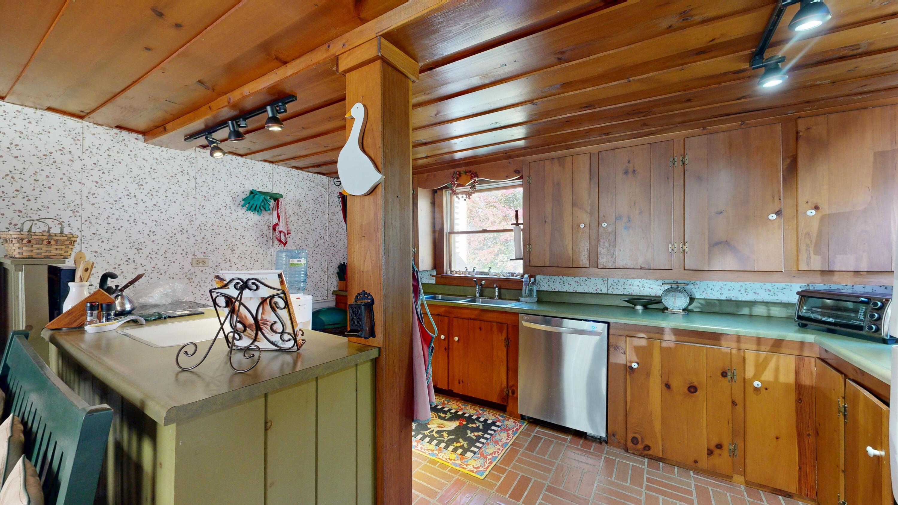 100 Scribner Hill Road Otisfield, ME 04270 - Photo 10 of 94 Kitchen
