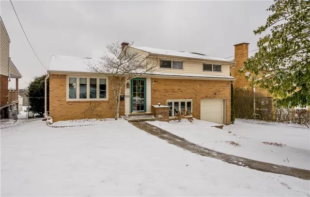 $339,000 | 930 Lindsay Road, Carnegie, PA 15106