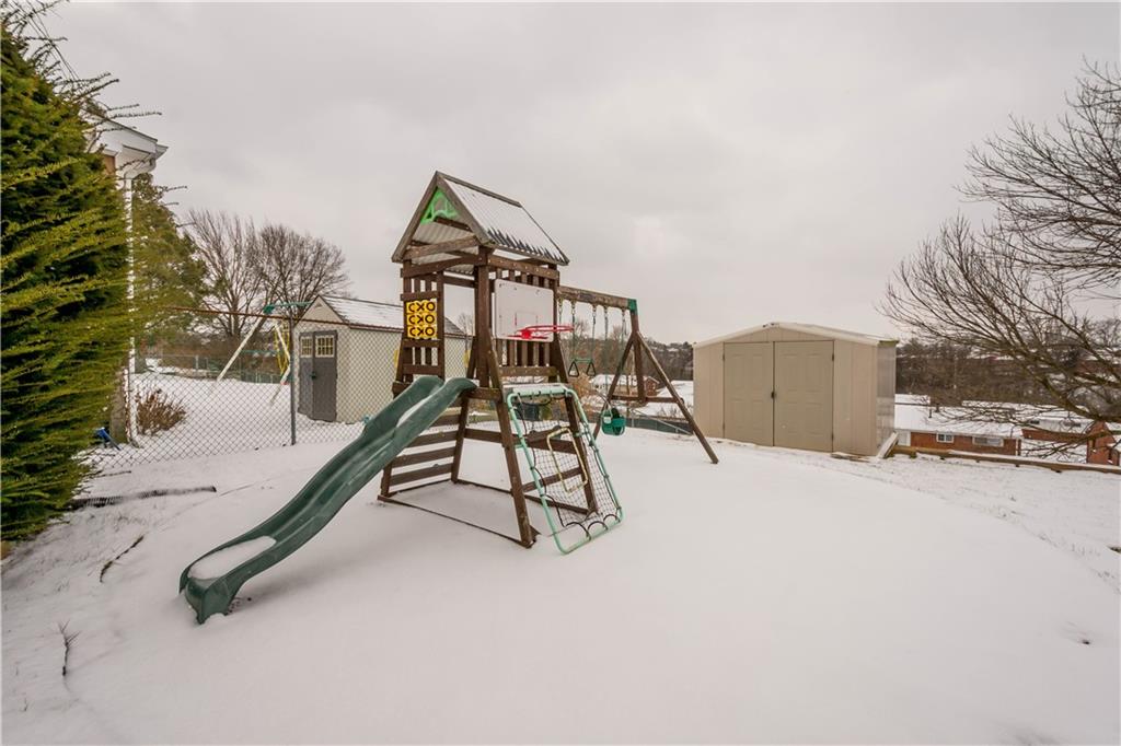 930 Lindsay Road Carnegie, PA 15106 - Photo 29 of 30