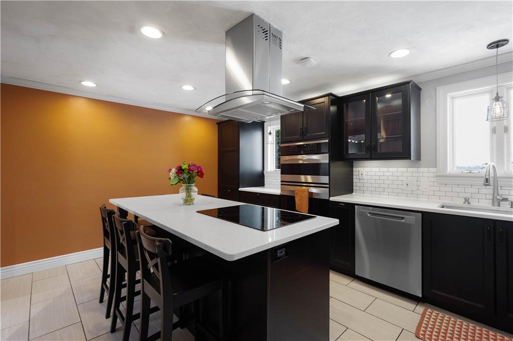930 Lindsay Road Carnegie, PA 15106 - Photo 7 of 30 beautifully updated eat-in kitchen