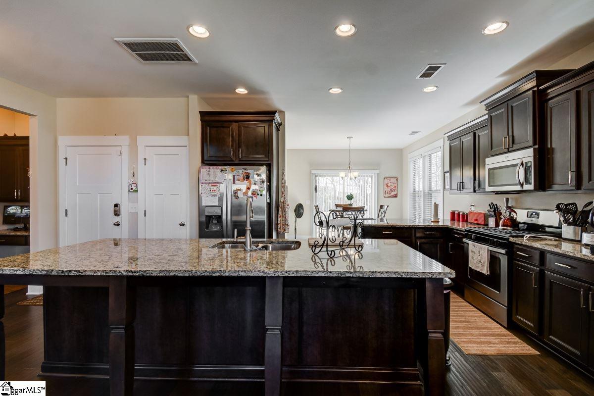 103 Meritage Street Greer, SC 29651 - Photo 12 of 31 Gallery Image 12