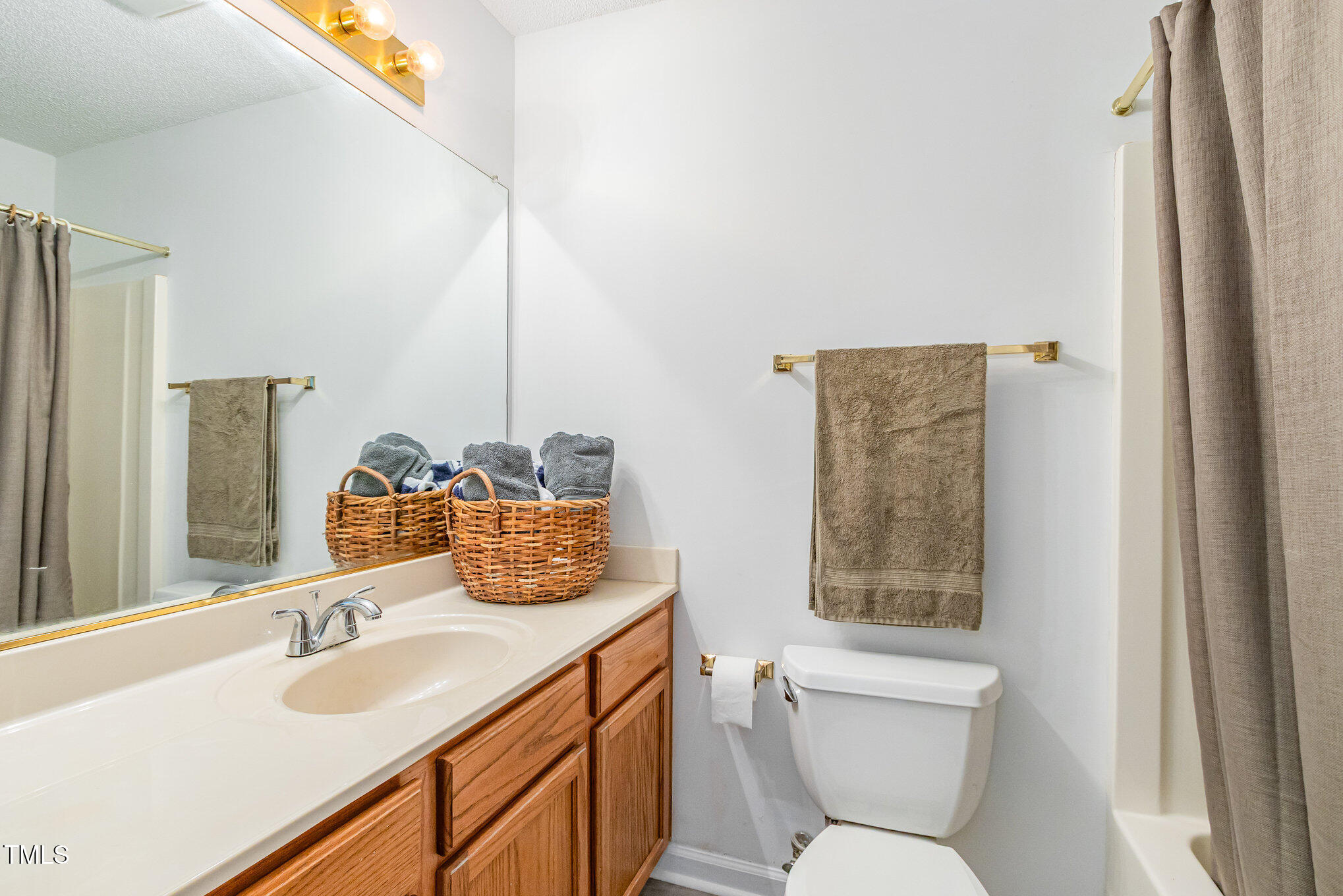 7329 Bonnie Ridge Court Raleigh, NC 27615 - Photo 15 of 17 016_file_971