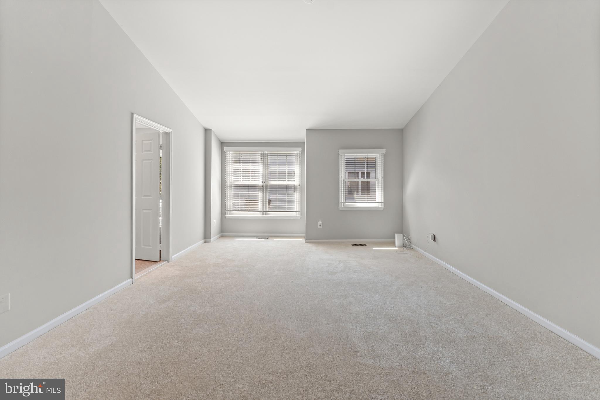 6501 Legend Gate Place Burke, VA 22015 - Photo 18 of 46 Master suite upper level 1