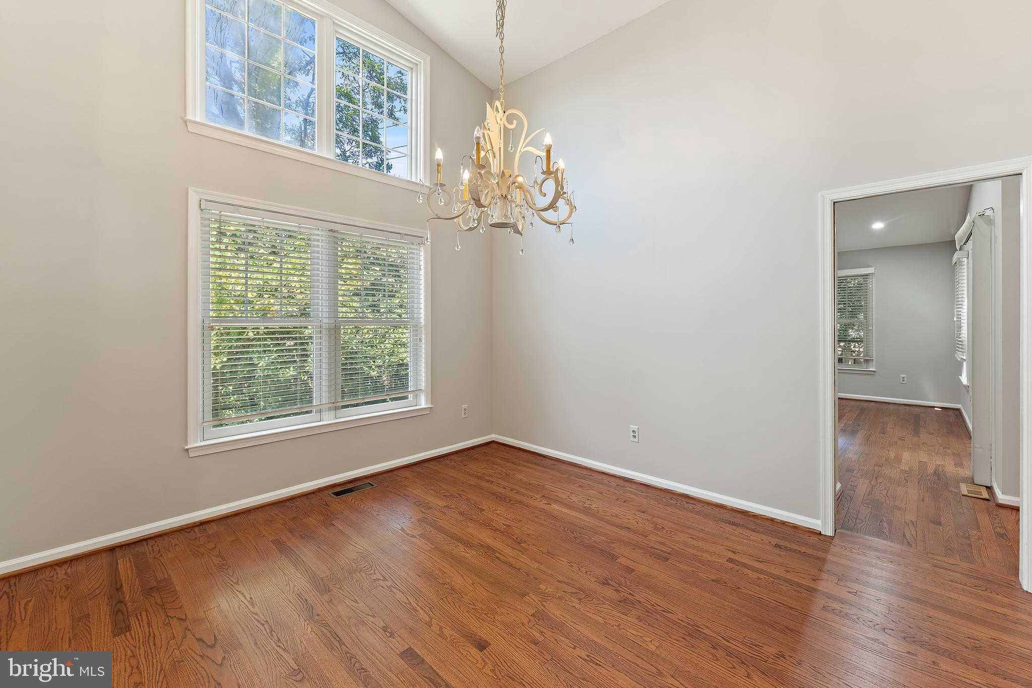 6501 Legend Gate Place Burke, VA 22015 - Photo 9 of 46 dinning room