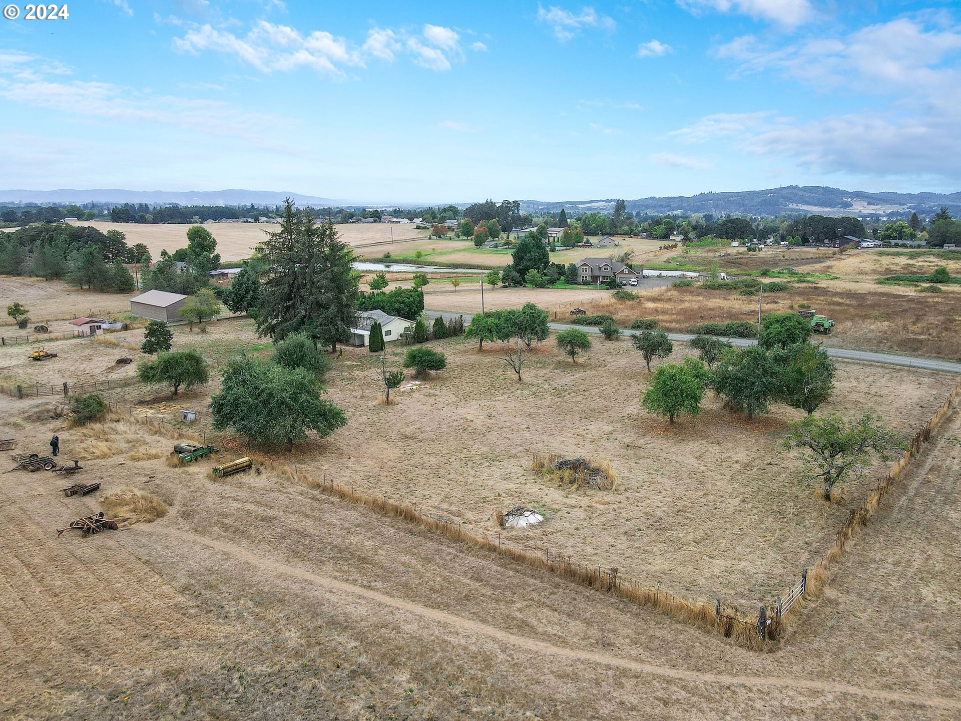 13885 Webb Lane Dallas, OR 97338 - Photo 18 of 24