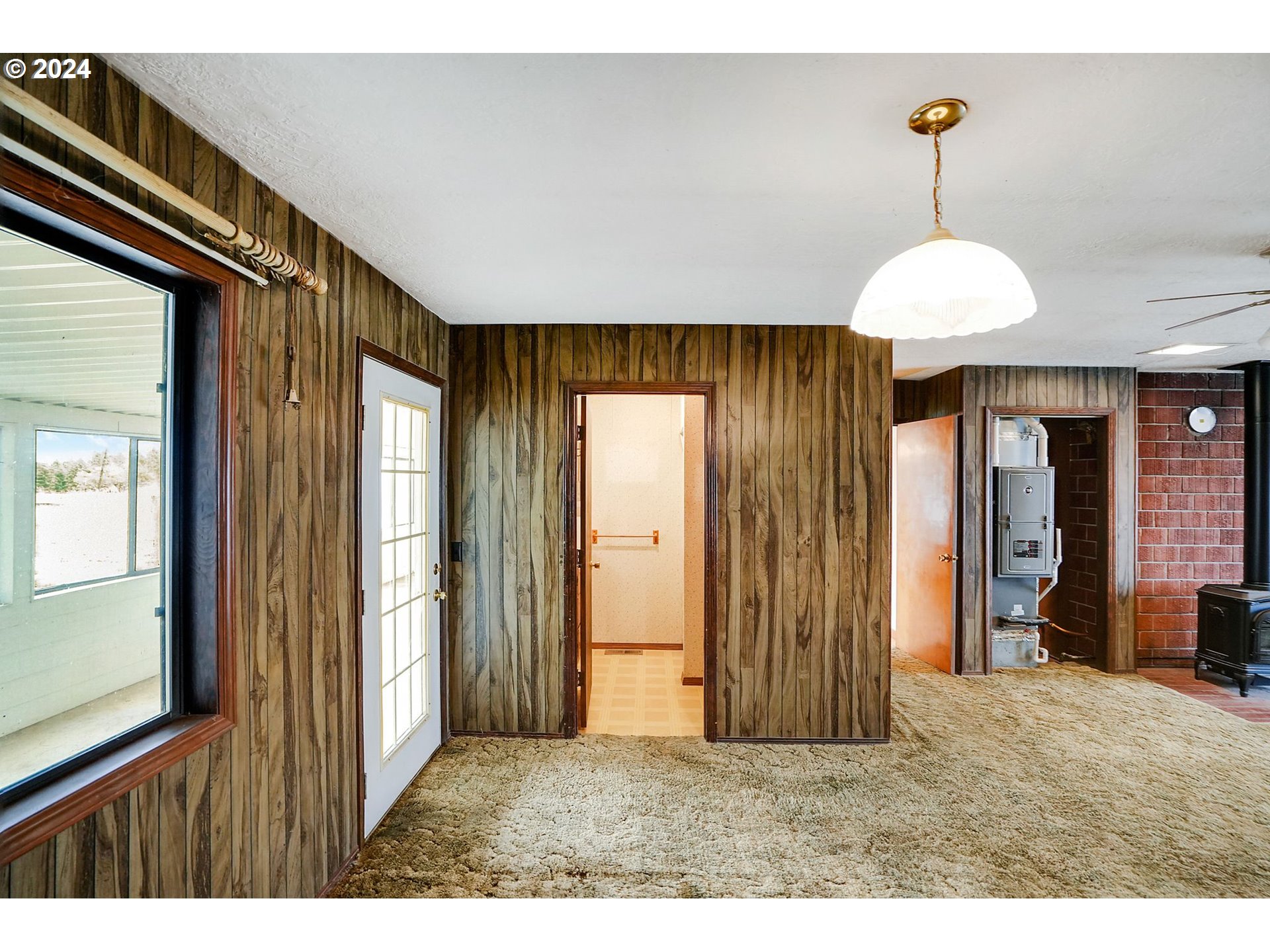 13885 Webb Lane Dallas, OR 97338 - Photo 10 of 24