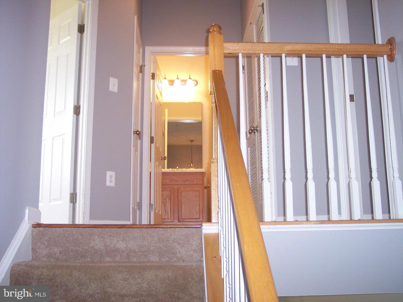 2718 Medinah Ridge Road Accokeek, MD 20607 - Photo 18 of 26 Upstairs Hallway