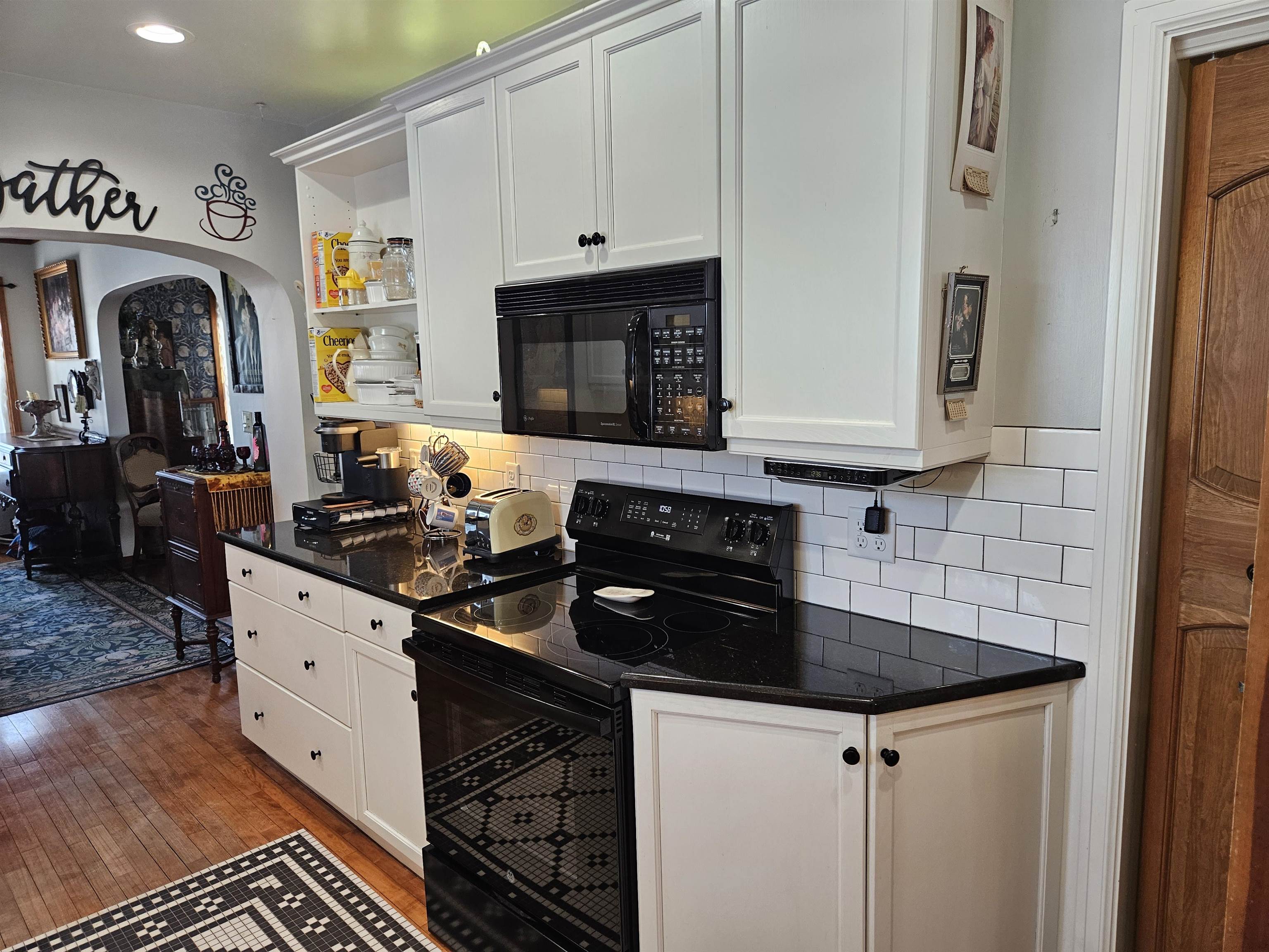 1717 Knapp Street Oshkosh, WI 54902 - Photo 14 of 39