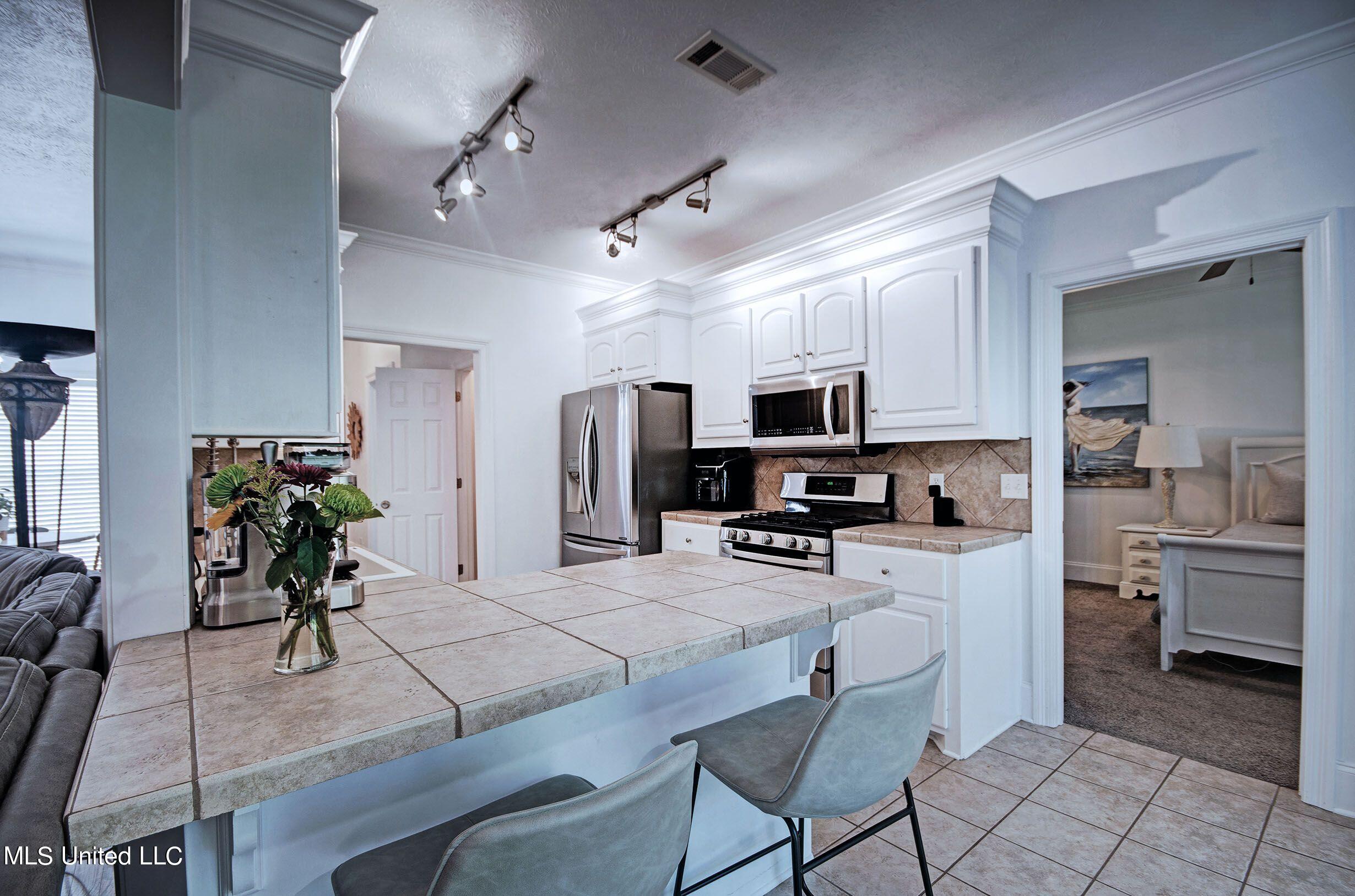 121 Prescott Ridge Madison, MS 39110 - Photo 17 of 33 ktichen